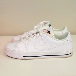 Nike Court Legacy
